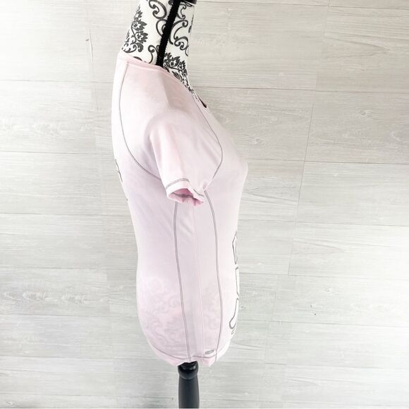 Alo Yoga Coolfit “Run Like A Girl” Short Sleeve Top - Picture 4 of 9